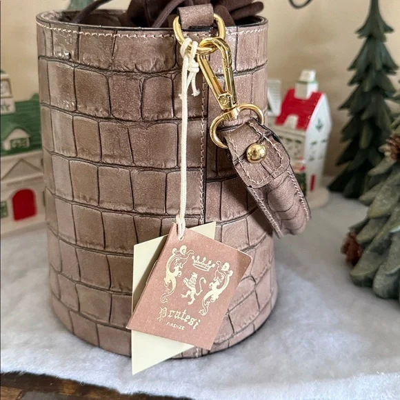 Pratesi Firenze Tan Croc-Embossed Round Bucket Bag - Picture 5 of 8